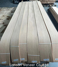 Cuarto de corte de paneles de carilla de roble rojo americano Grado AAA Productos en stock 120.000/m2