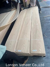 0.4mm Panel Blanco Carpintería de madera de roble grado AAA bueno en stock Corte de corona