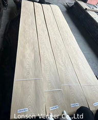 Veneer de roble blanco americano natural de 0,4 mm 10 mm de ancho Aplicación a la madera contrachapada