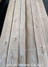 La madera de roble blanco nudosa del 180cm chapea densidad media de la humedad del 10%