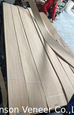 Cuarto de corte de paneles de carilla de roble rojo americano Grado AAA Productos en stock 120.000/m2