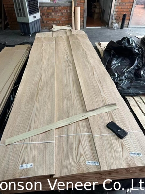 Fabricación original de chapa de madera de roble rojo, panel de grado AA espesor 0,5 mm productos de calidad