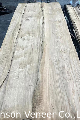 1.2mm Panel europeo de carilla de roble blanco Nudo de grado Precio muy asequible