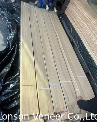 Carpintería de madera natural de calidad AA de roble europeo espesor 0,5 mm ≥ 245 cm longitud