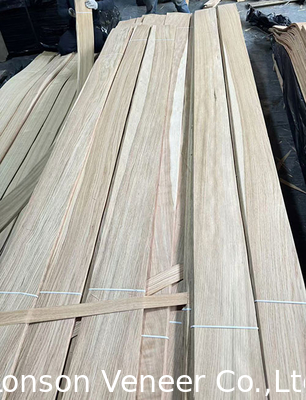 Europa Muebles de madera de roble Panel de carilla de madera de roble grado AB espesor 0,5 mm
