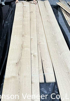 1.0mm Corte de corona nudosa Veneer de madera de roble blanco para muebles de estilo rústico